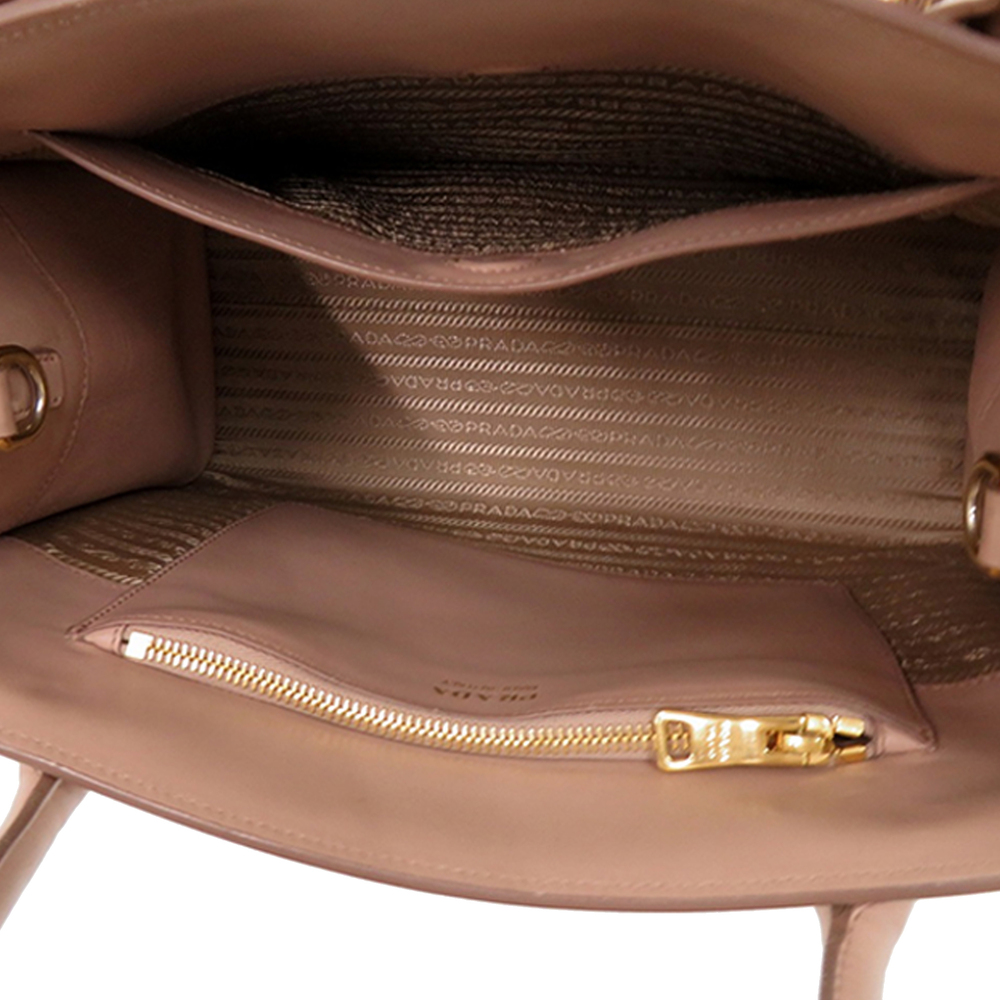 Pre-Loved Prada Medium Saffiano Cuir Monochrome Top Handle Tote - Picture 6 of 12